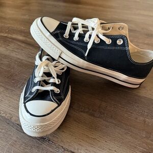 Converse Chuck 70 Lo Sneaker - Black / Parchment